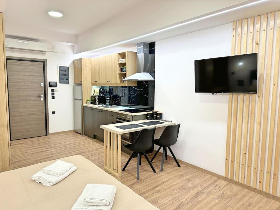 Oasis Luxury Apartments Eretria  Ngoại thất bức ảnh