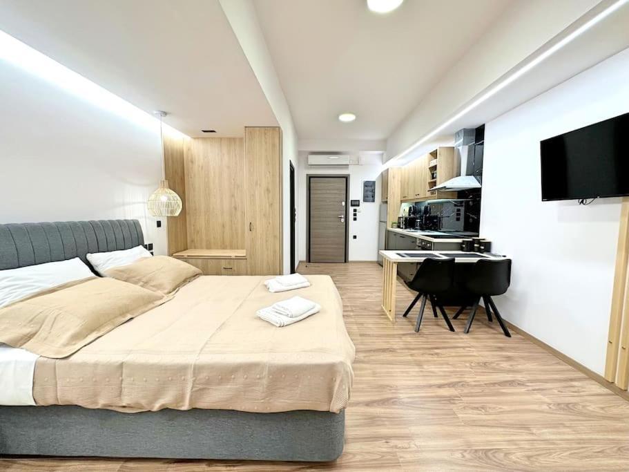 Oasis Luxury Apartments Eretria  Ngoại thất bức ảnh