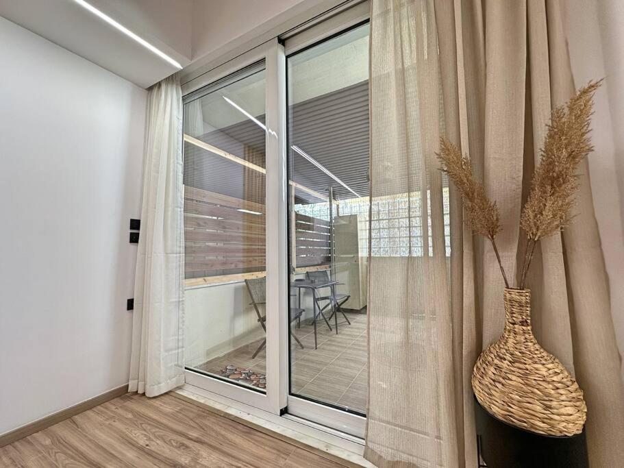Oasis Luxury Apartments Eretria  Ngoại thất bức ảnh