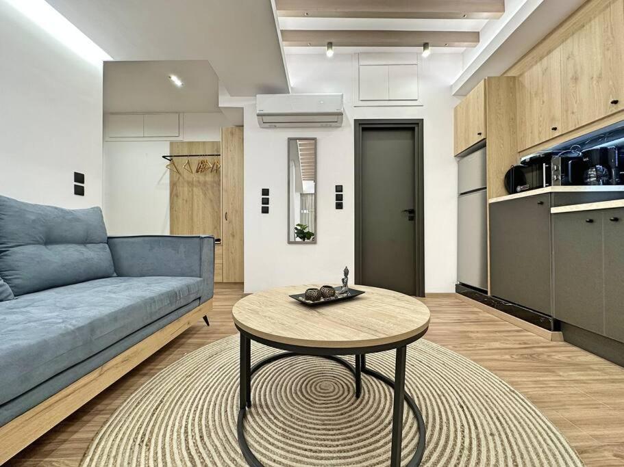 Oasis Luxury Apartments Eretria  Ngoại thất bức ảnh