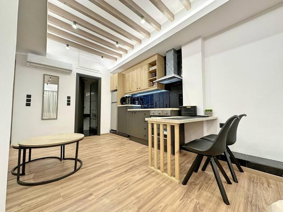 Oasis Luxury Apartments Eretria  Ngoại thất bức ảnh