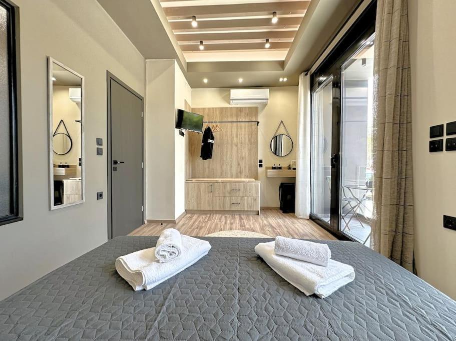 Oasis Luxury Apartments Eretria  Ngoại thất bức ảnh