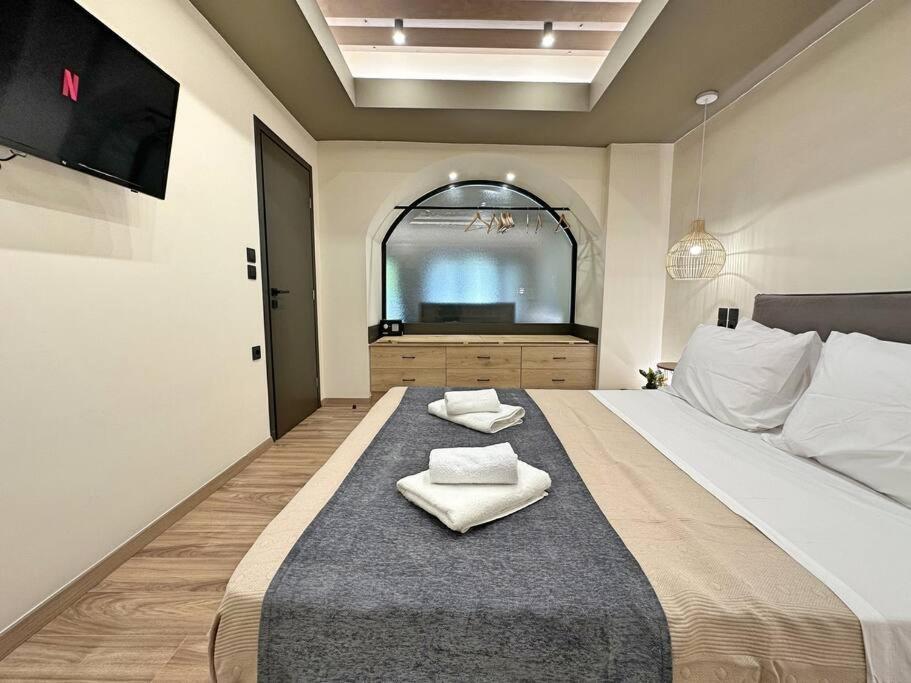 Oasis Luxury Apartments Eretria  Ngoại thất bức ảnh