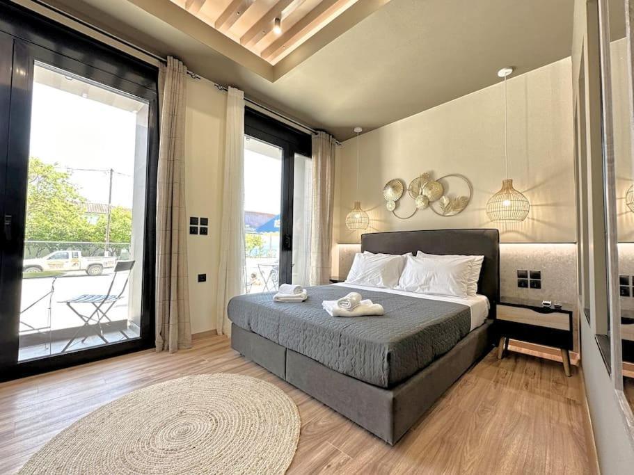 Oasis Luxury Apartments Eretria  Ngoại thất bức ảnh